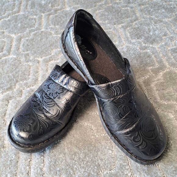 Boc Born Peggy Slip-On Clogs WOMENS Size 7.5M Black FLORAL Embossed COMFY Shoes - Picture 3 of 11